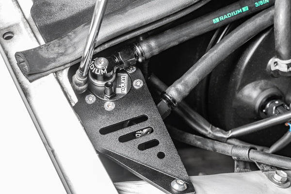 Radium Engineering 96-01 Toyota Chaser / Mark II / Crest Catch Can Kit Motor Vehicle Parts Radium engineering