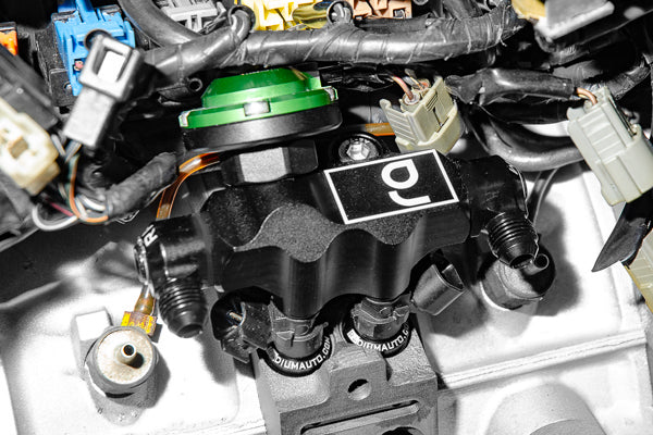 Radium Fuel Rail Top Feed Conversion Mazda 13B Primary Vehicles & Parts Radium engineering